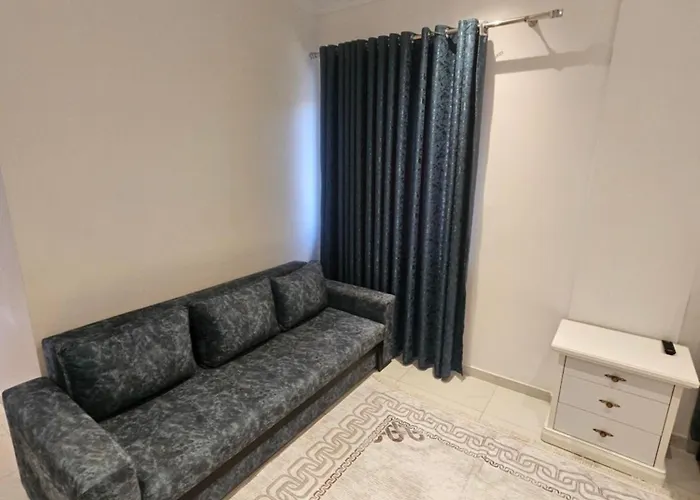 Amelia Room's * Qeparo