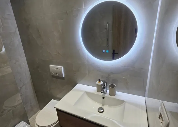 Amelia Room's Oda ve Kahvaltı Qeparo